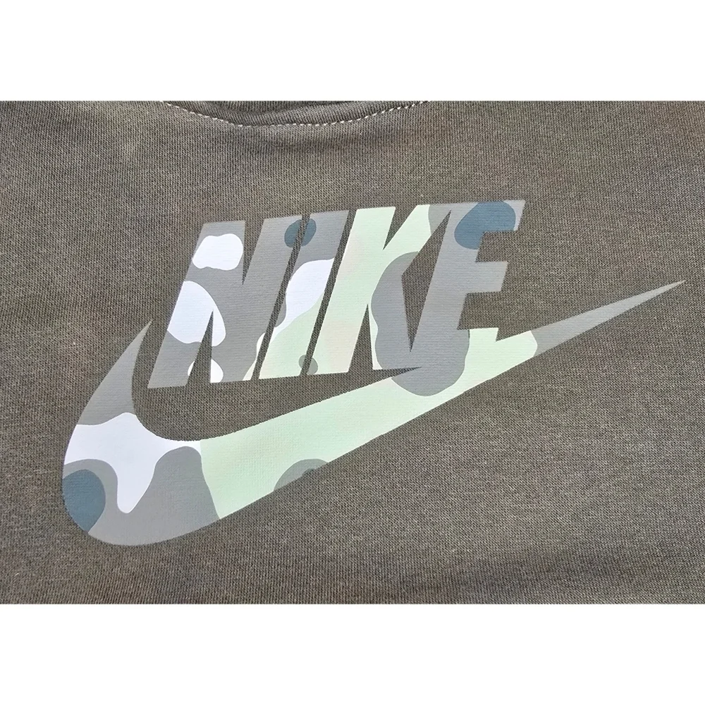 Nike Hoodie – Size Small (4-5 Years) – Olive Green Army Green